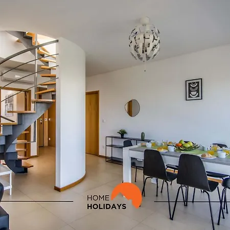 #143 Penthouse By Holidays