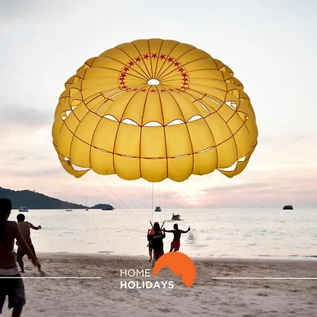 Апартаменты #143 Penthouse By Holidays *